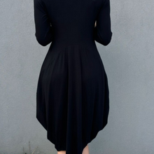 Load image into Gallery viewer, Bamboo Midi Dress-Black
